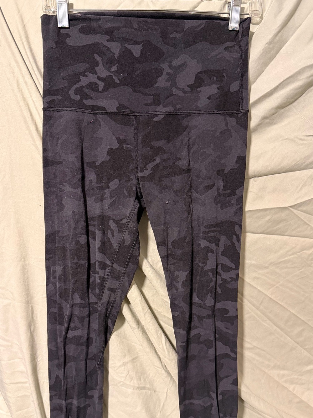 lululemon Black Camo Aligns